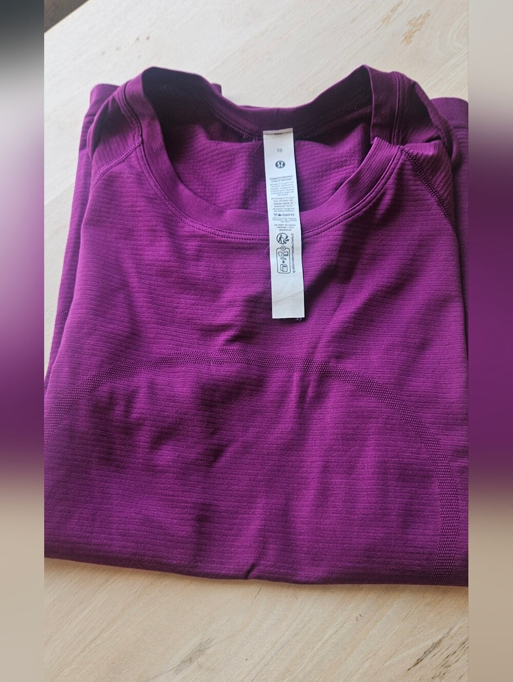 Lululemon Athletica Women’s Short Sleeve Tee in Plum Purple